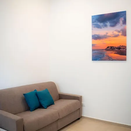 Tra Mare E Vicoli Del Centro *