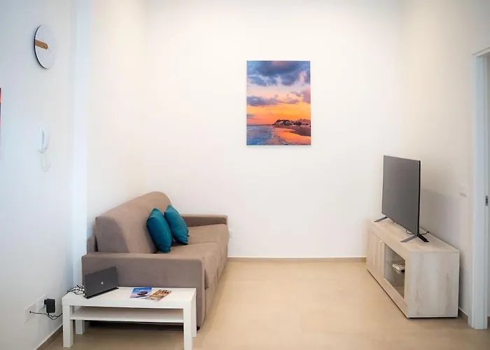 Tra Mare E Vicoli Del Centro